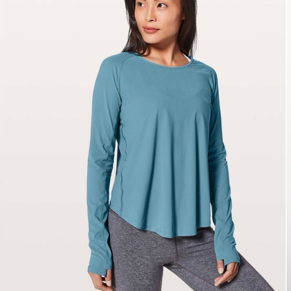 Lululemon Play Off The Pleats Long Sleeve Persian Blue